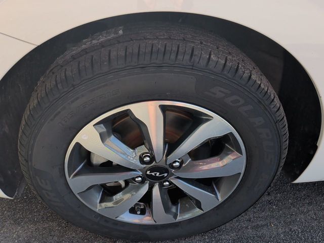2023 Kia Rio LX IVT - 23076140 - 9