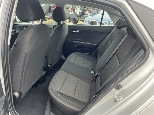 2023 Kia Rio S IVT - 22973828 - 11