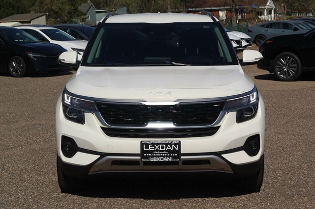 2023 Kia Seltos ONE OWNER AWD S, LOADED W/ SAFETY FEATURES, APPLE CARPLAY & MORE - 23014188 - 3