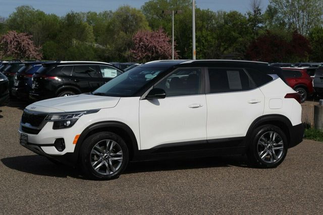 2023 Kia Seltos ONE OWNER S W/ ALL THE SAFETY FEATURES, APPLE CARPLAY & MORE - 23014184 - 13