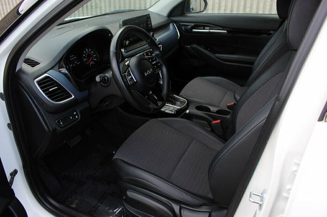 2023 Kia Seltos ONE OWNER S W/ ALL THE SAFETY FEATURES, APPLE CARPLAY & MORE - 23014184 - 21