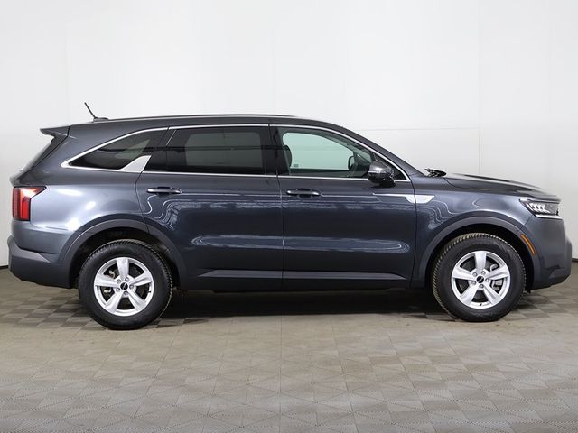 2023 Kia Sorento LX AWD - 22994573 - 17