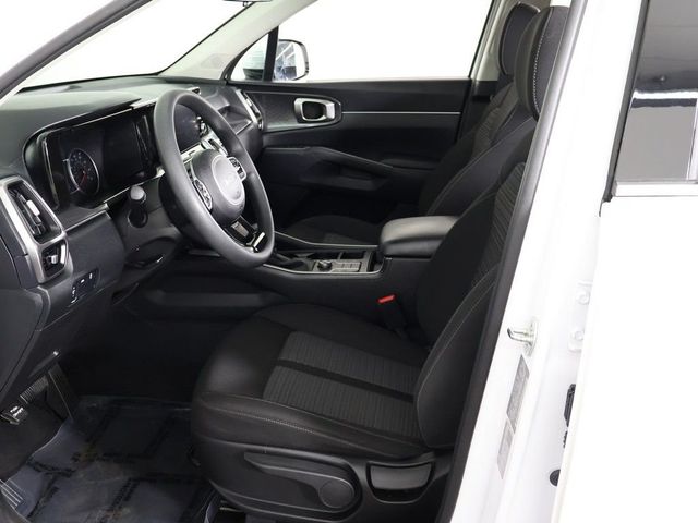 2023 Kia Sorento LX AWD - 23046344 - 27