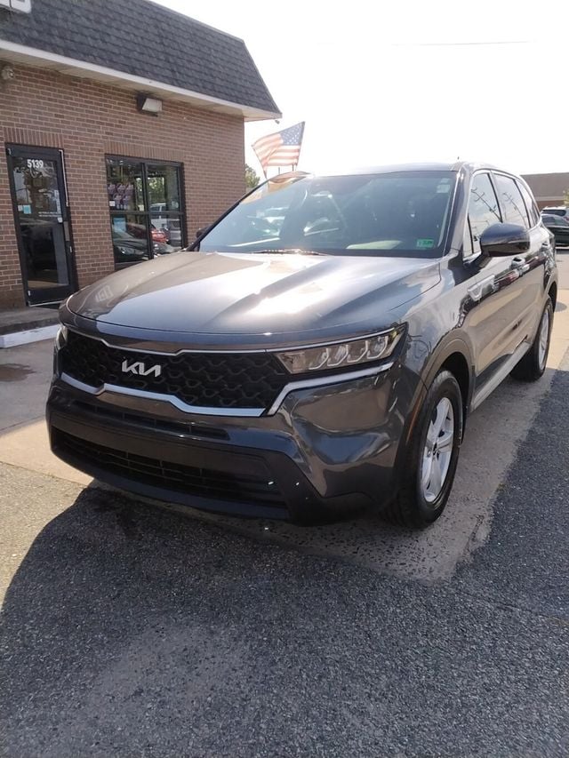 2023 Kia Sorento LX FWD - 22922258 - 0