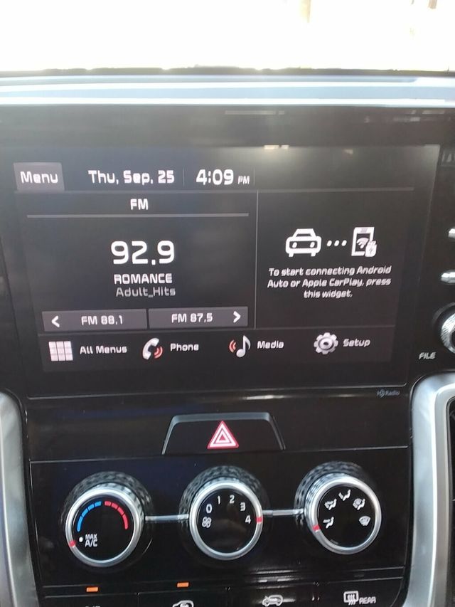 2023 Kia Sorento LX FWD - 22922258 - 17