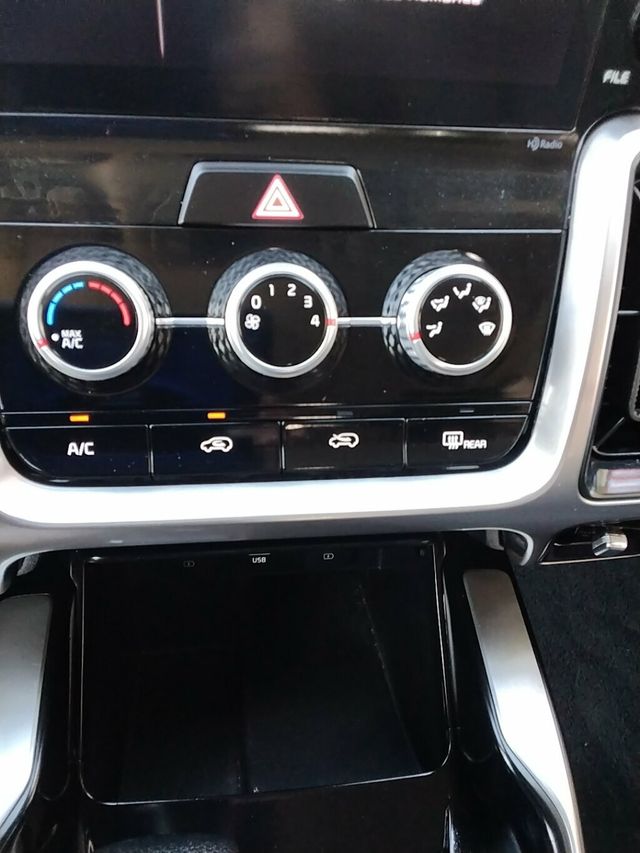 2023 Kia Sorento LX FWD - 22922258 - 22