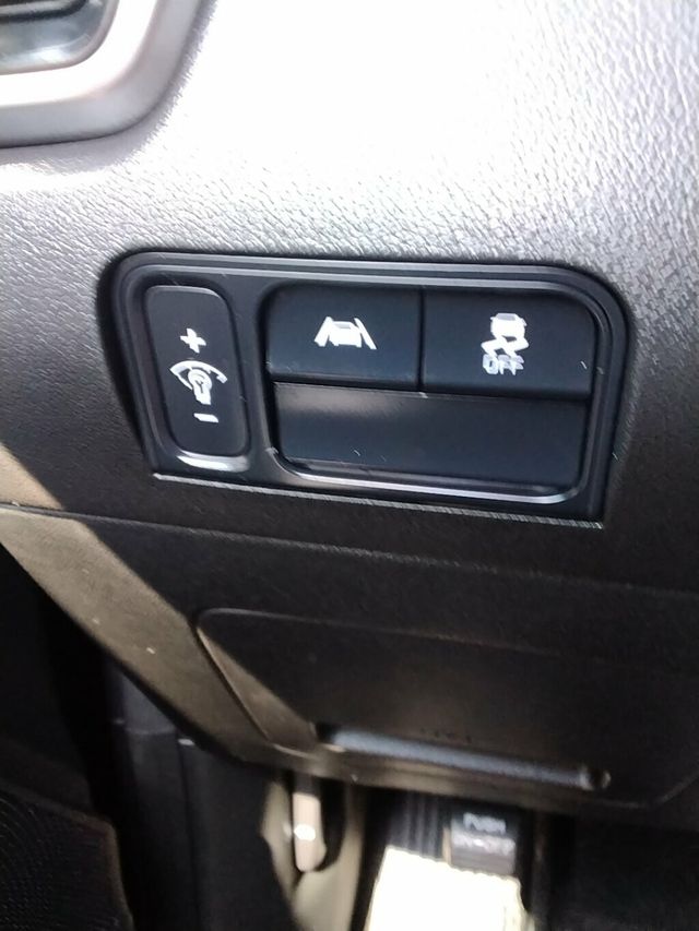 2023 Kia Sorento LX FWD - 22922258 - 25