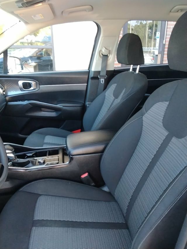 2023 Kia Sorento LX FWD - 22922258 - 6