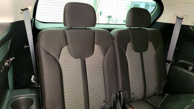 2023 Kia Sorento LX FWD - 23004242 - 21