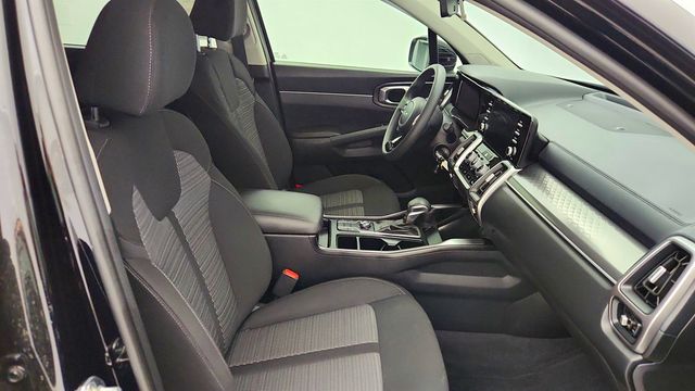 2023 Kia Sorento LX FWD - 23004242 - 23