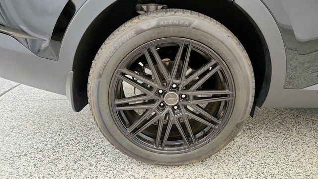 2023 Kia Sorento LX w/ 20'' TSW Pescara Wheels & Rockville T4 Subwoofer - 23004242 - 8