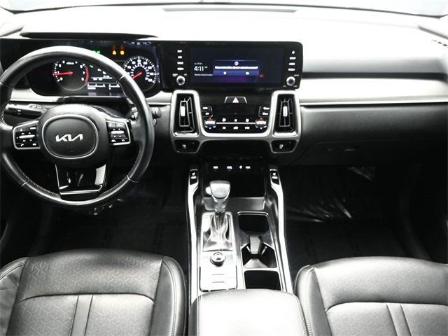 2023 Kia Sorento S FWD - 22954814 - 17