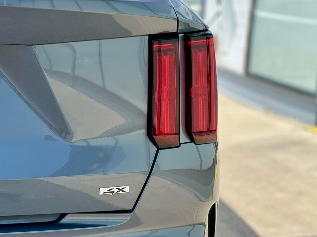 2023 Kia Sorento SX - 22893134 - 10