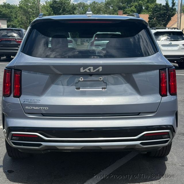 2023 Kia Sorento SX FWD W/3RD ROW SEATING, PANORAMIC ROOF & LEATHER - 23035154 - 10