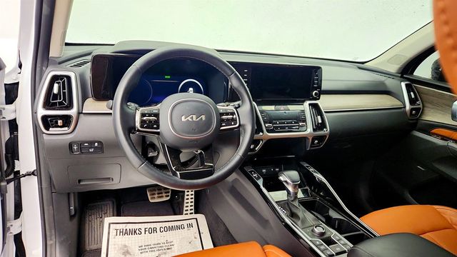 2023 Kia Sorento X-Line SX Prestige AWD w/ Panoramic Sunroof - 22992784 - 11