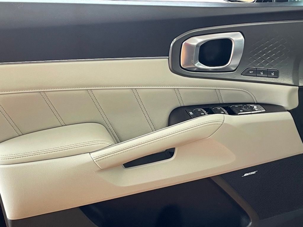 2023 Kia Sorento Plug-In Hybrid SX Prestige AWD - 23008894 - 14