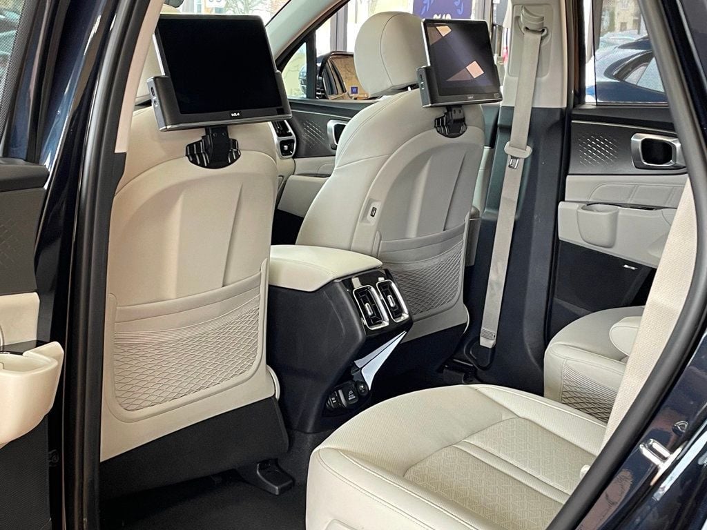 2023 Kia Sorento Plug-In Hybrid SX Prestige AWD - 23008894 - 19