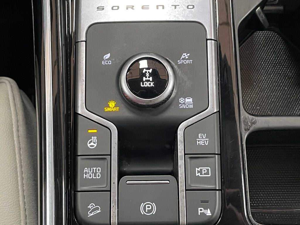 2023 Kia Sorento Plug-In Hybrid SX Prestige AWD - 23008894 - 44