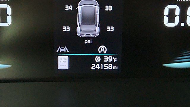 2023 Kia Soul EX IVT - 22945910 - 13