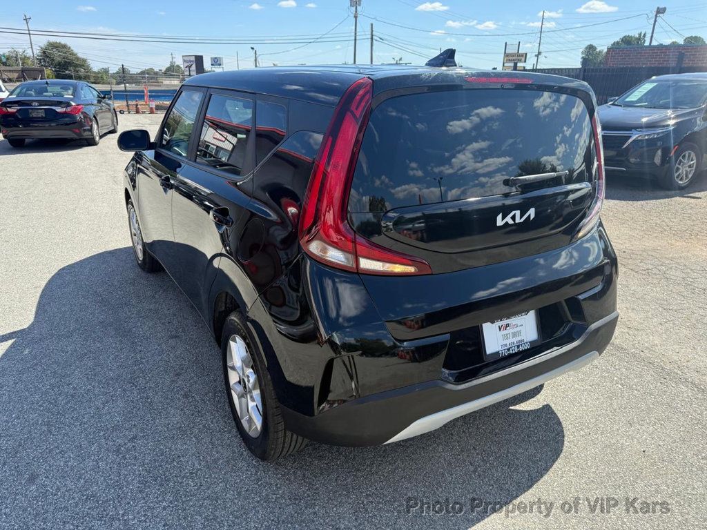2023 Kia Soul LX IVT - 22930610 - 4