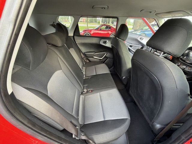 2023 Kia Soul LX IVT - 23075538 - 20