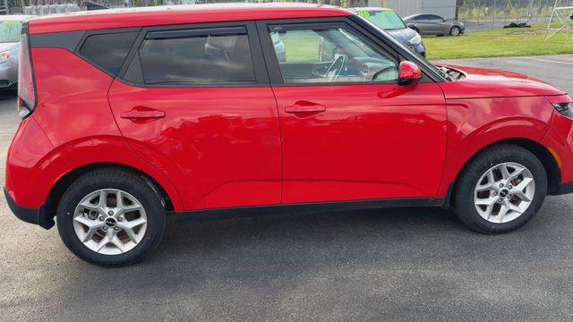2023 Kia Soul LX IVT - 23075538 - 8