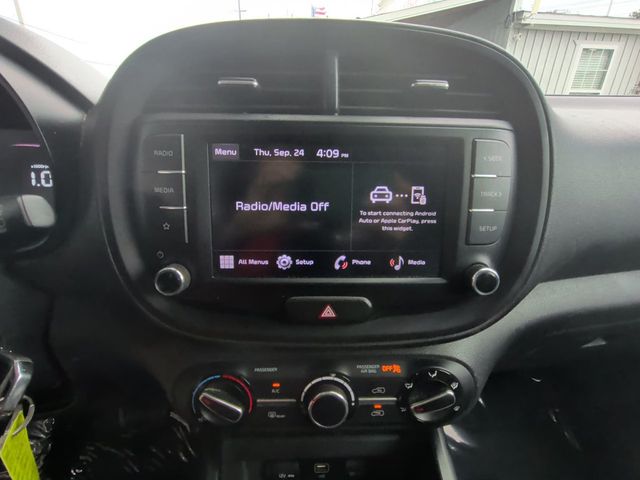 2023 Kia Soul LX IVT - 23079655 - 16