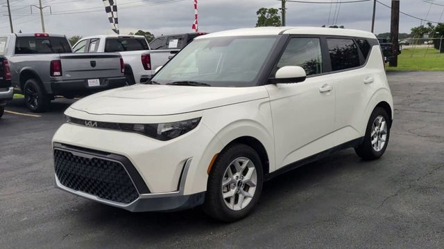 2023 Kia Soul LX IVT - 23079655 - 3