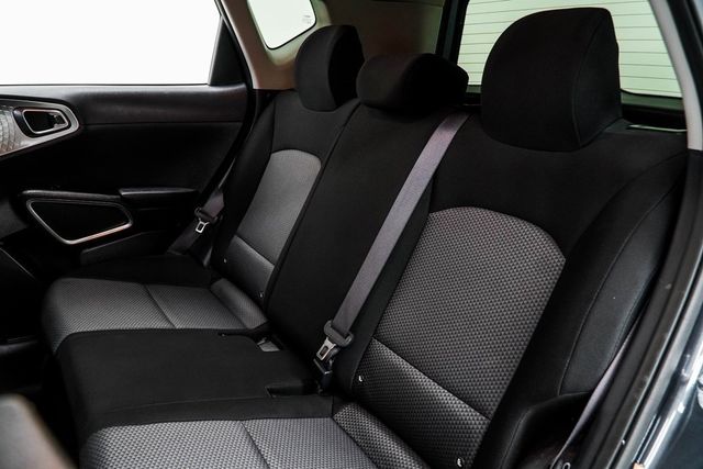 2023 Kia Soul LX IVT - 22942825 - 34