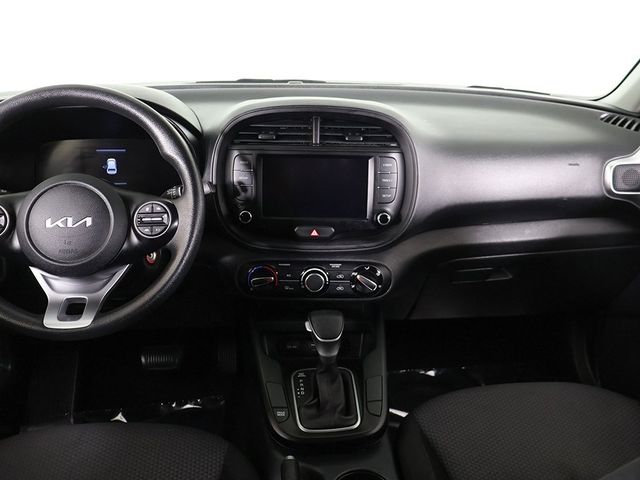 2023 Kia Soul LX IVT - 22955736 - 32
