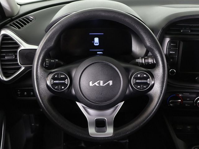 2023 Kia Soul LX IVT - 22955736 - 35