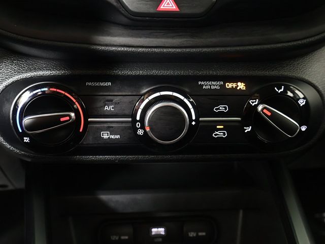 2023 Kia Soul LX IVT - 22955736 - 43