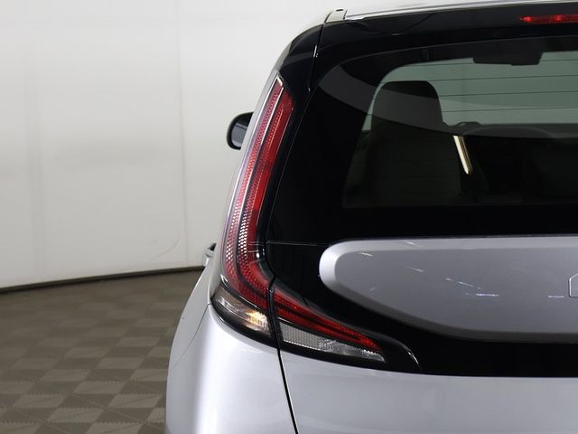 2023 Kia Soul LX IVT - 22998636 - 13