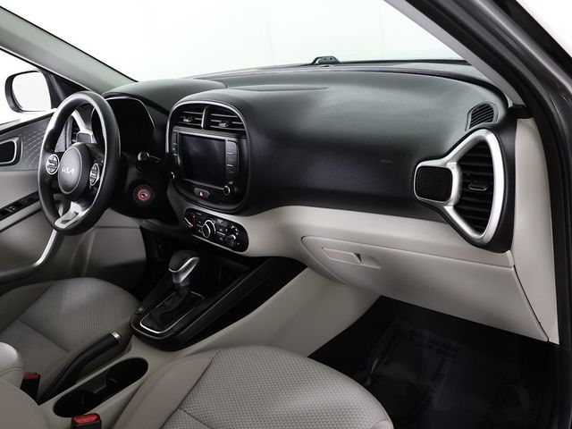 2023 Kia Soul LX IVT - 22998636 - 25