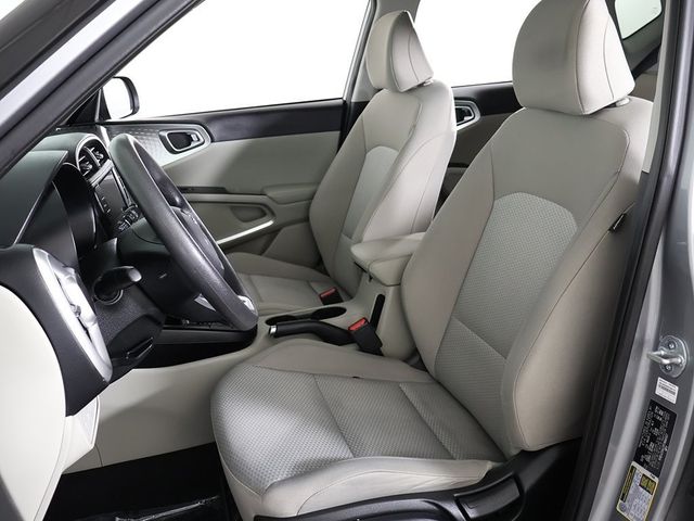 2023 Kia Soul LX IVT - 22998636 - 26