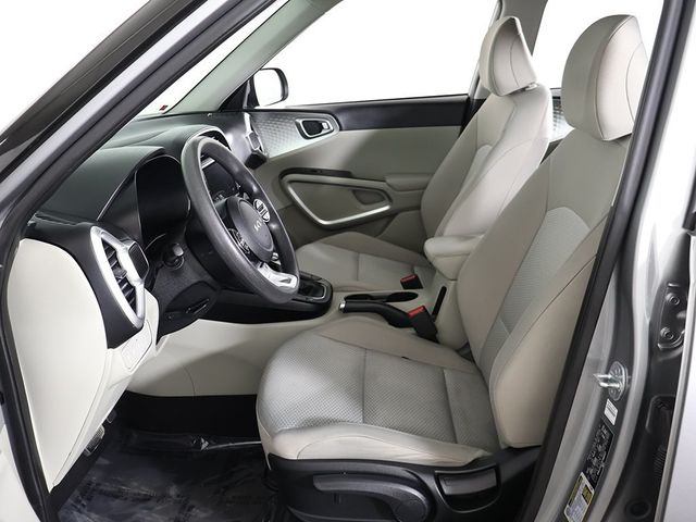 2023 Kia Soul LX IVT - 22998636 - 28