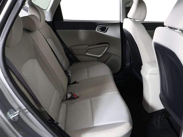 2023 Kia Soul LX IVT - 22998636 - 31