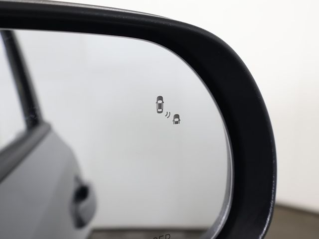 2023 Kia Soul LX IVT - 22998636 - 32