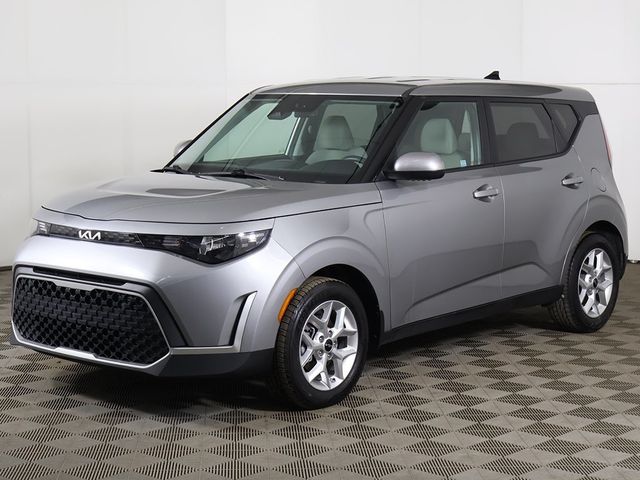 2023 Kia Soul LX IVT - 22998636 - 6