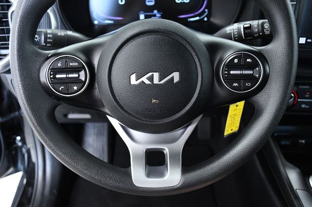 2023 Kia Soul LX IVT - 22827655 - 19