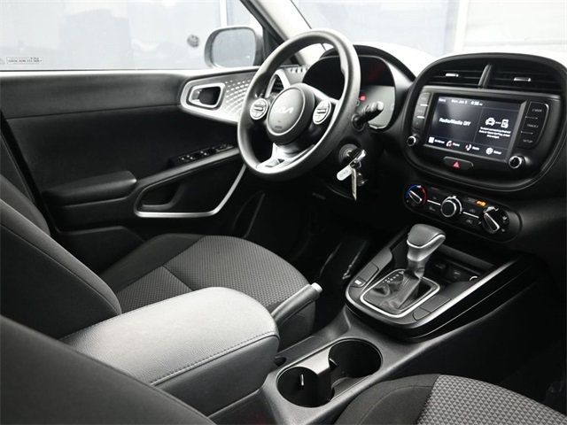 2023 Kia Soul LX IVT - 22960865 - 17