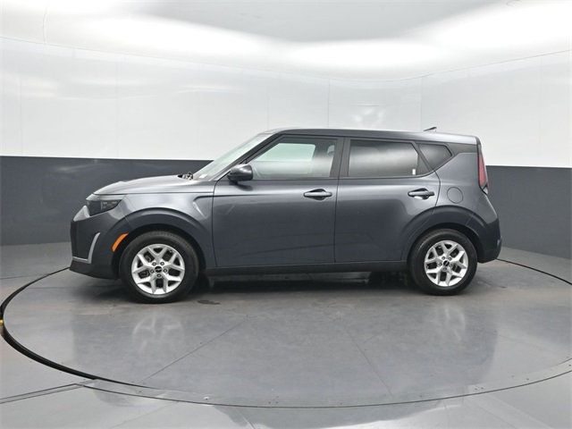 2023 Kia Soul LX IVT - 22960865 - 1
