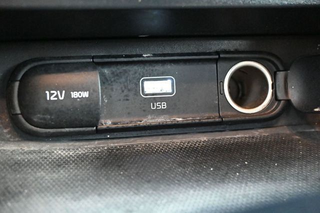 2023 Kia Soul LX IVT - 23057687 - 24