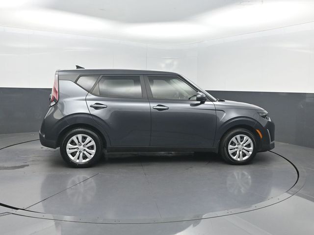 2023 Kia Soul LX IVT - 23057687 - 28