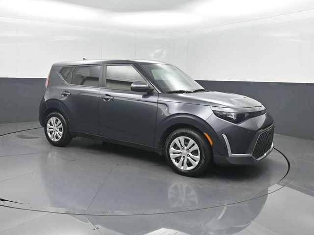 2023 Kia Soul LX IVT - 23057687 - 29