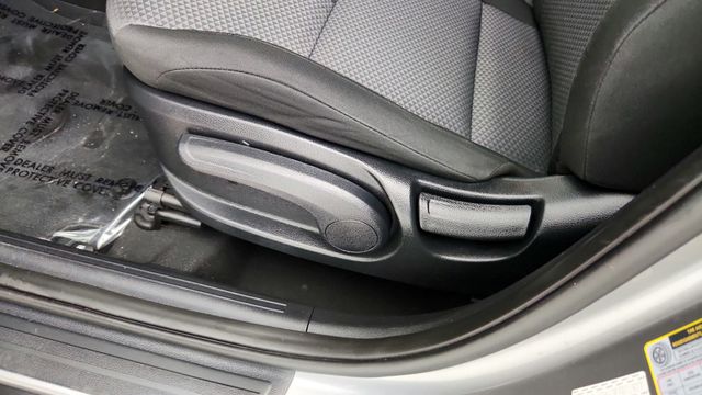 2023 Kia Soul LX IVT - 22943194 - 10