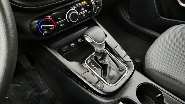 2023 Kia Soul LX IVT - 22943194 - 15