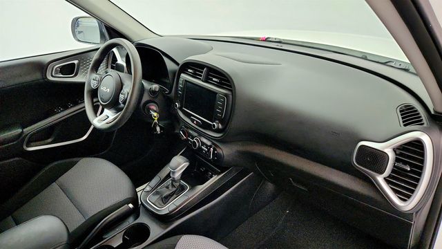 2023 Kia Soul LX IVT - 22957125 - 22
