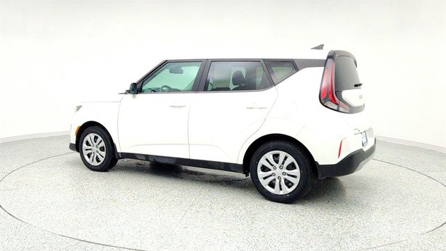 2023 Kia Soul LX IVT - 22957125 - 6