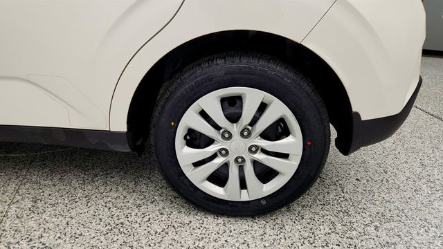 2023 Kia Soul LX IVT - 22957125 - 8